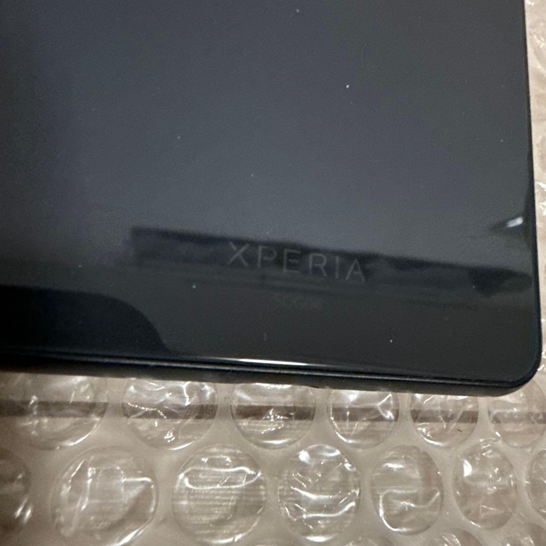 スマートフォン　Xperia SOG04