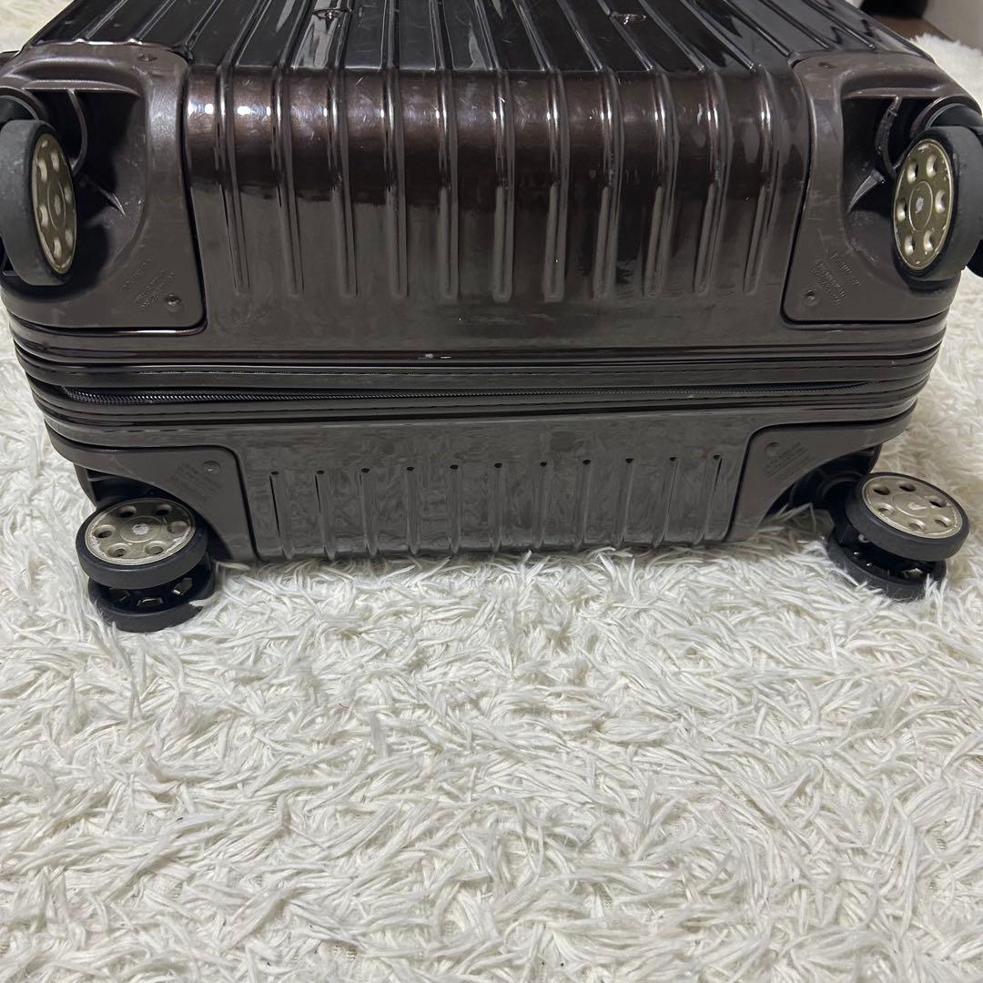 廃盤✨リモワ サルサ デラックス 4輪 TSAロック キャリーケース 52L