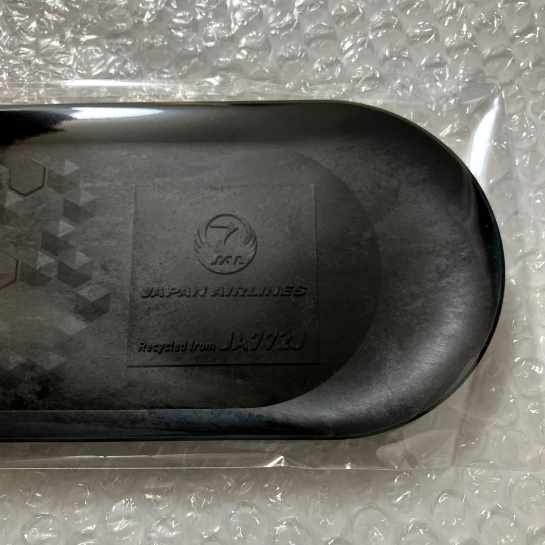 【激レア新品】JAL 777 CFRPマルチトレー 退役 JA772J【匿名】
