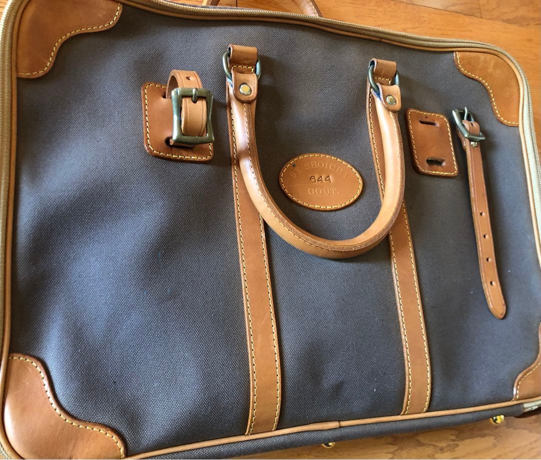 Y*T様 グーワタナベのビジネスバッグ