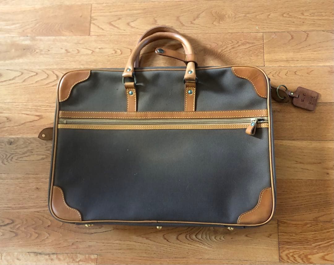 Y*T様 グーワタナベのビジネスバッグ