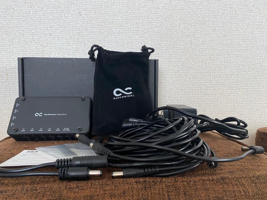 ギター One Control Distro MKII Isolated