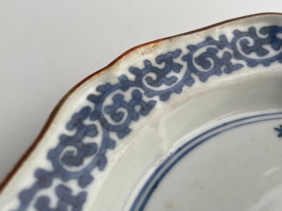 骨董　アンティーク　藍柿右衛門　梅図　蛸唐草文　輪花縁　膾皿　向付　縁錆