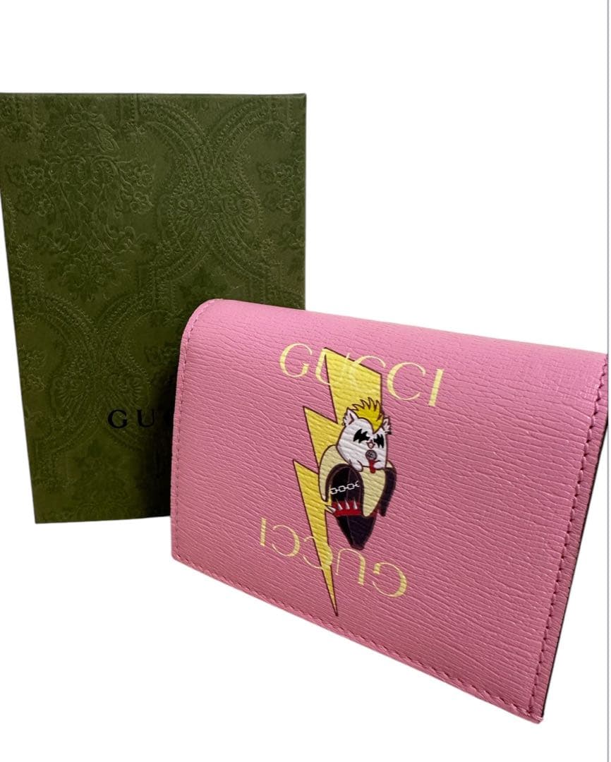 未使用 GUCCI 二つ折り財布 ピンク コンパクト ばなにゃシリーズ