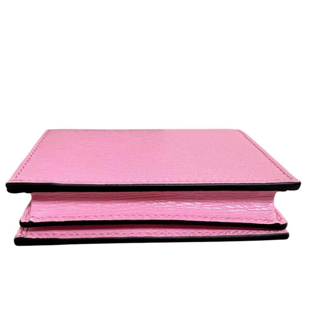 未使用 GUCCI 二つ折り財布 ピンク コンパクト ばなにゃシリーズ