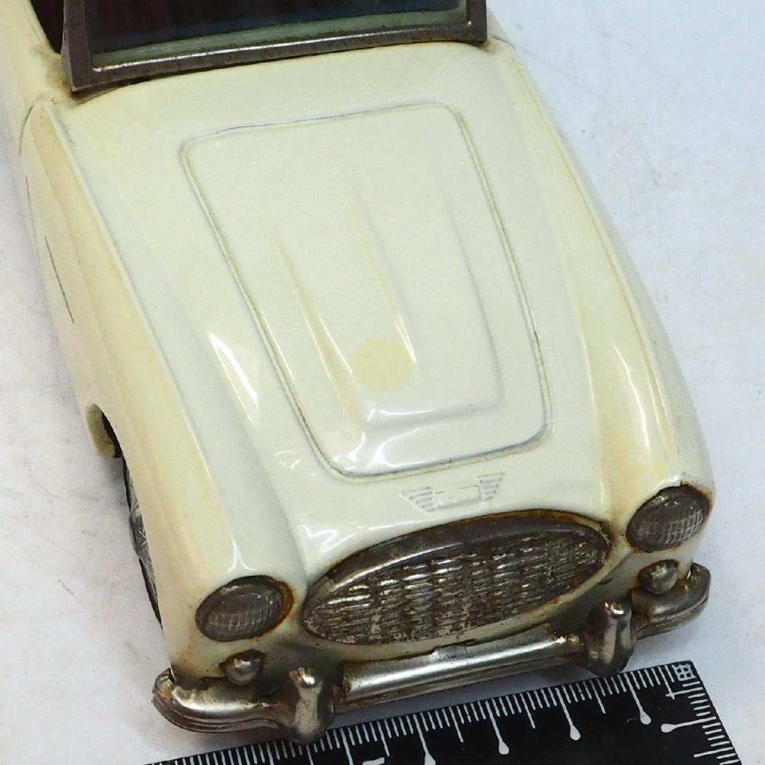 萬代屋【オースチン ヒーレー100SXクーペ白ソフトトップ】ブリキ tin 箱無