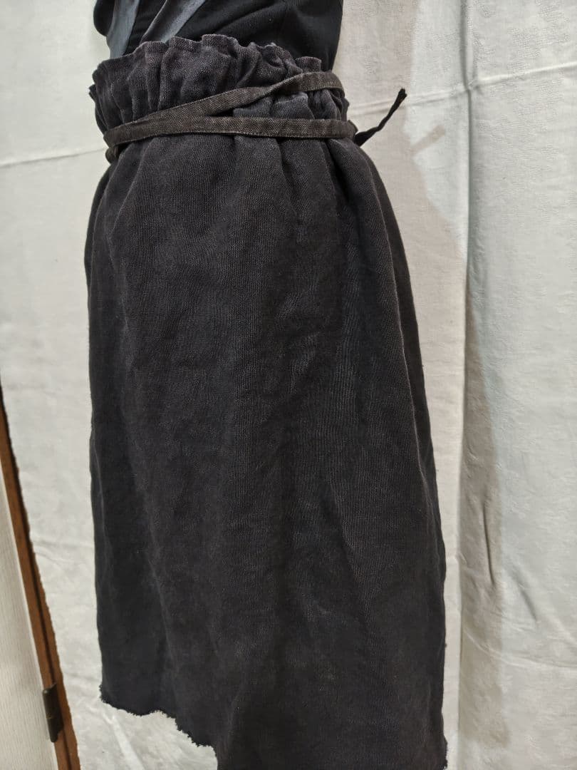 鉄刀木　daniela gregis ヘビーリネン100スカート　新品