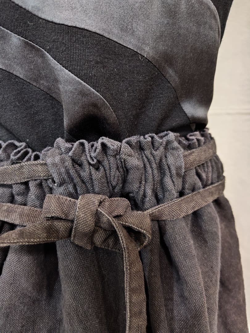 鉄刀木　daniela gregis ヘビーリネン100スカート　新品