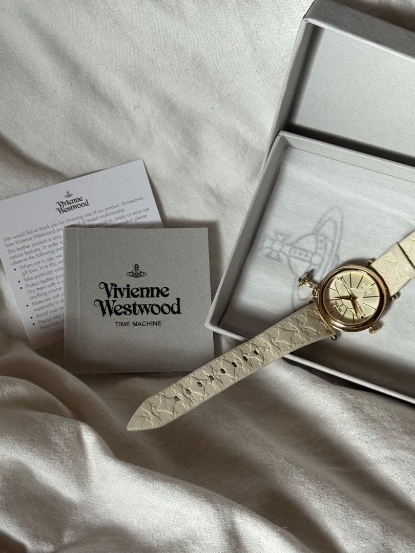 Vivienne Westwood ORB II ウォッチ