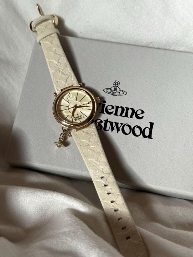 Vivienne Westwood ORB II ウォッチ