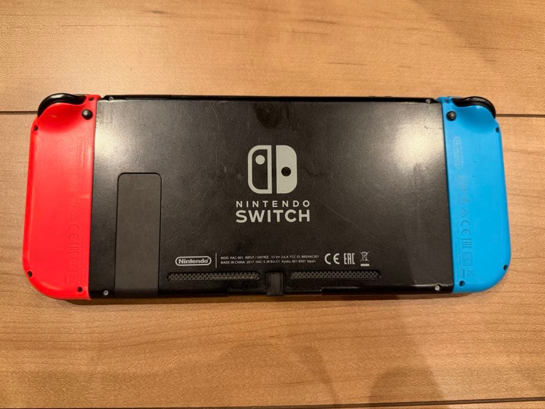 任天堂　Switch Nintendo ネオンブルー・ネオンレッド スイッチ
