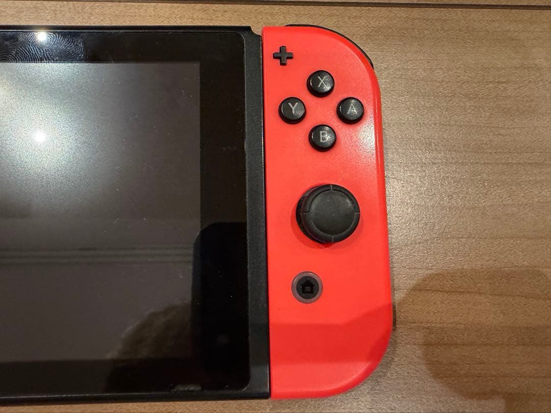 任天堂　Switch Nintendo ネオンブルー・ネオンレッド スイッチ