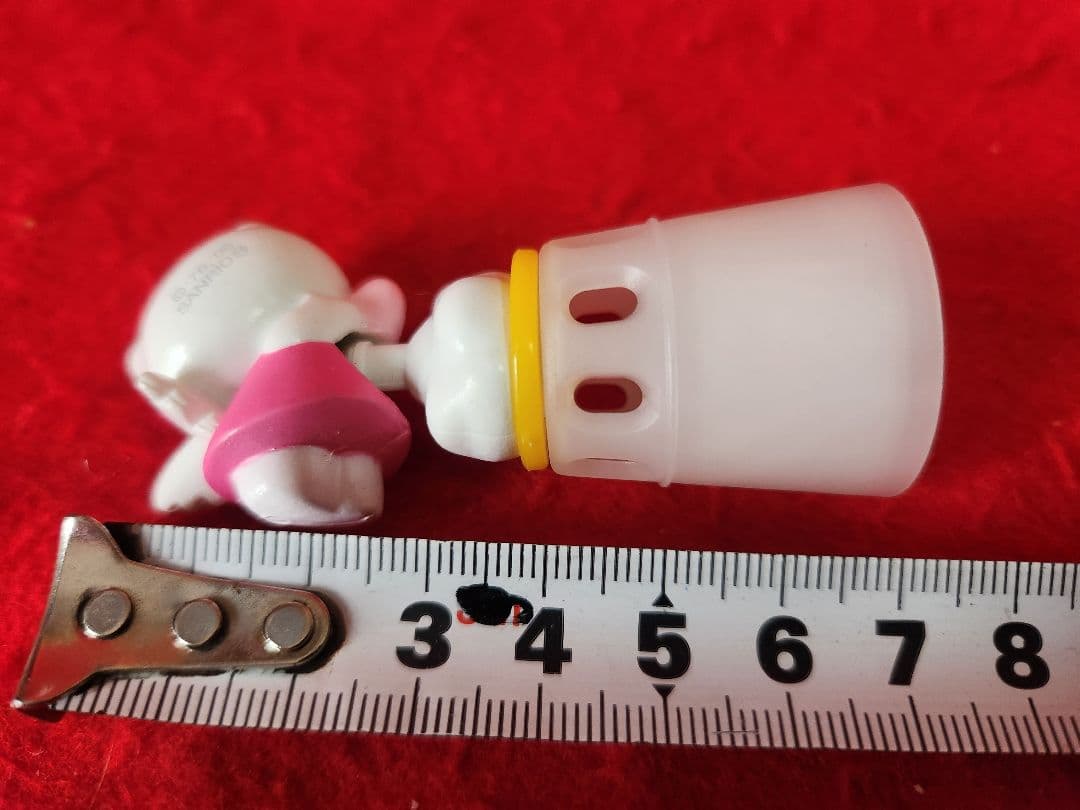 サンリオ　キティ　カー フレグランス　８種