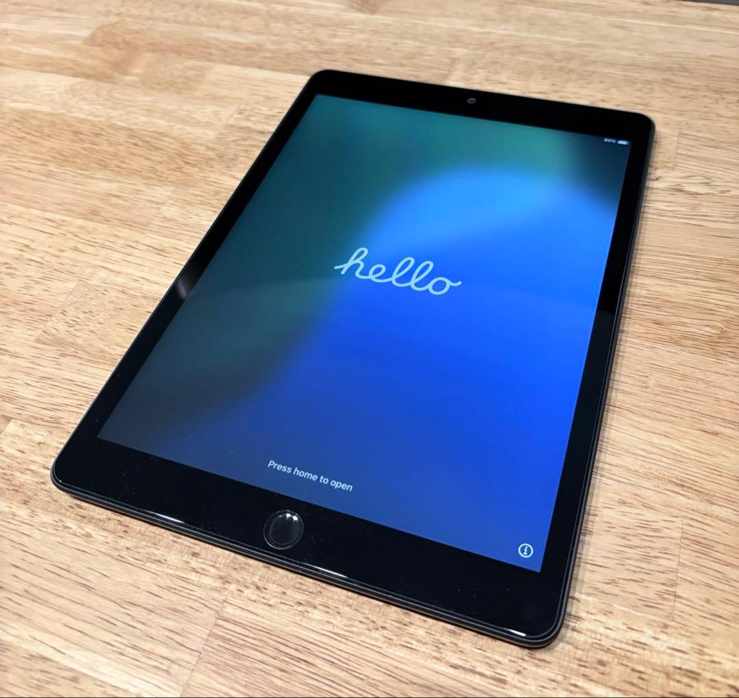 Apple iPad 第8世代 32GB