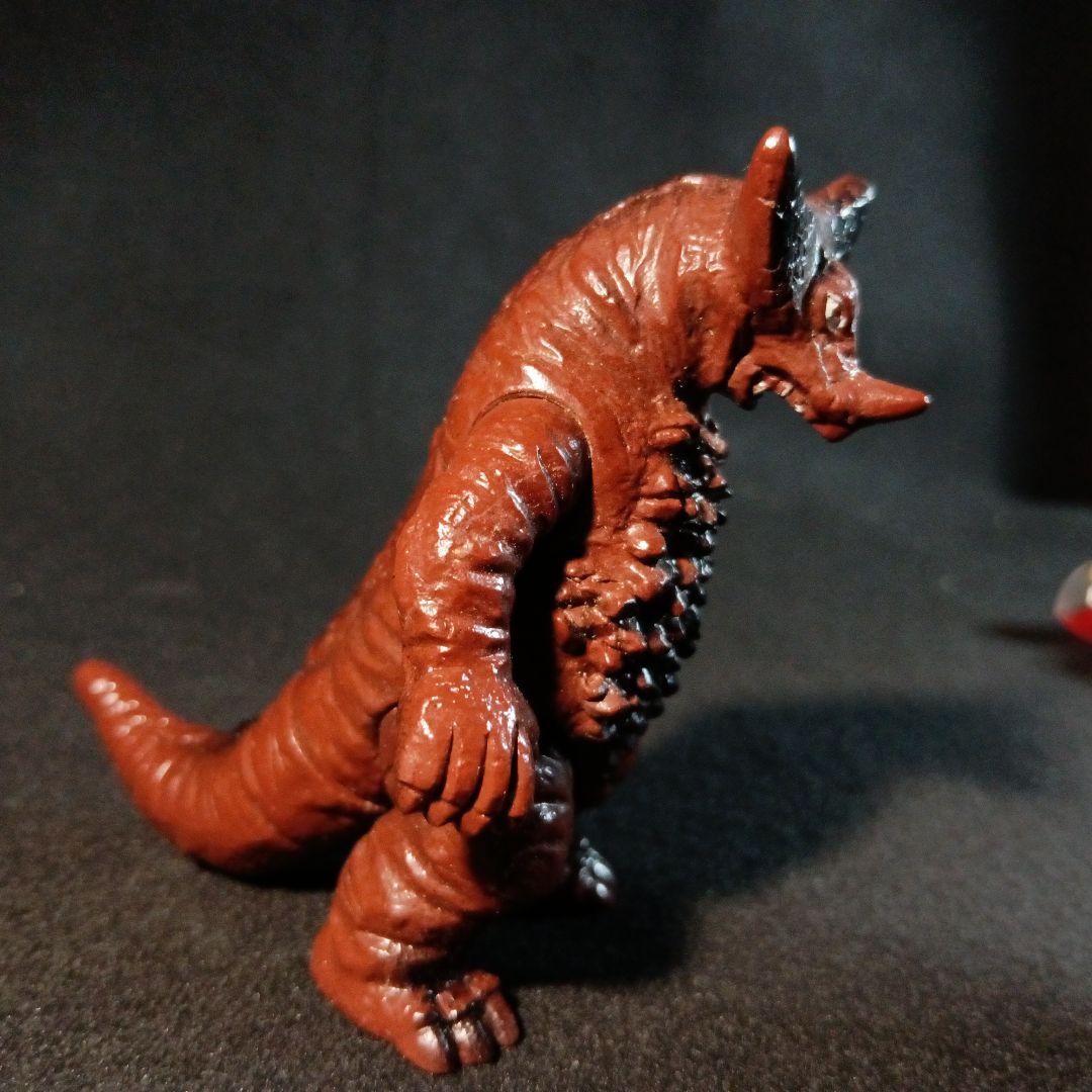 バンダイ ウルトラヒーロー バトルボックス 怪獣 ミニソフビ 6体入