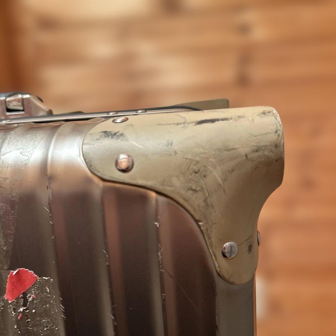 【匿名配送】RIMOWA リモア　シャンパンゴールド スーツケース