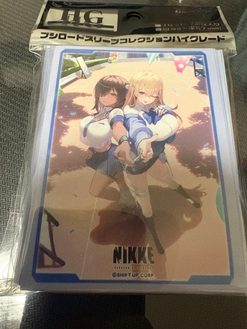 ヴァイスシュバルツ NIKKE フルホイル 8枝 デッキ