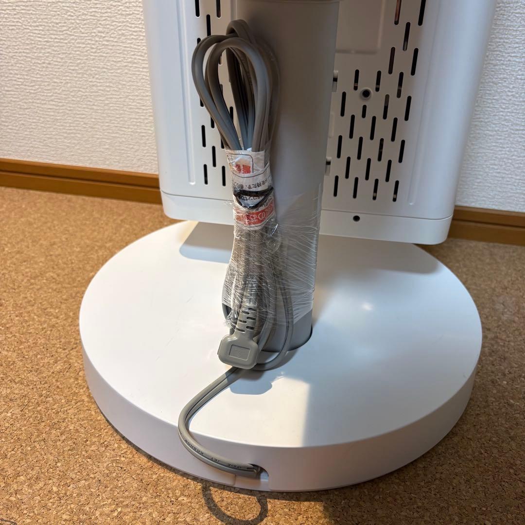 【美品】DAIKIN 遠赤外線暖房機 セラムヒート ERFT11WS-W