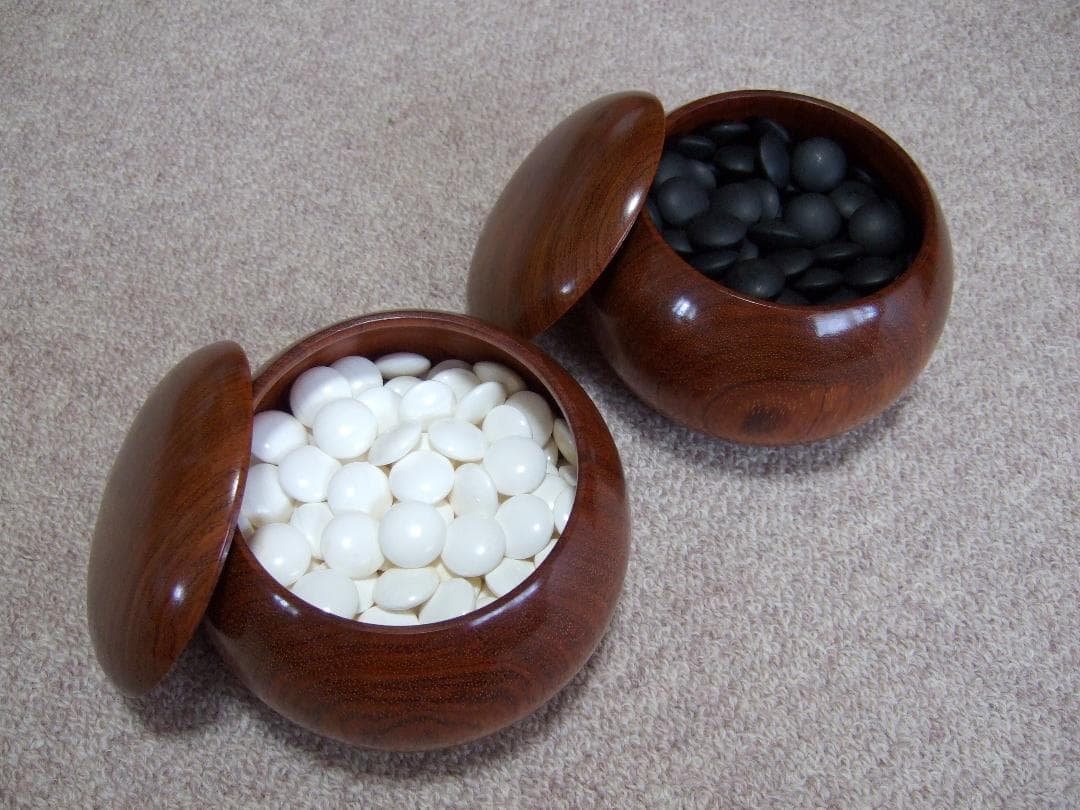 蛤碁石 那智黒石 33号碁石 白182個 黒183個 花梨特大碁筍 / 囲碁