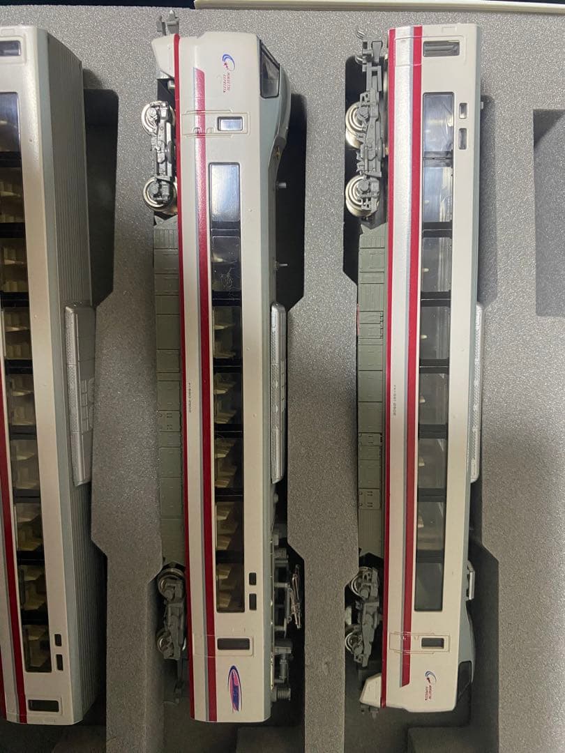 KATO 10-381 681系2000番台北越急行スノーラビット