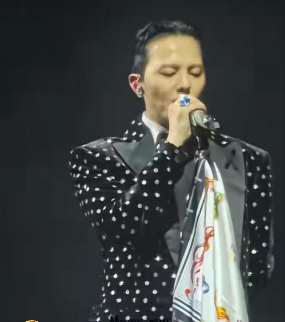 GDRAGON peacemamaone 韓国 popup限定　スカーフ　新品