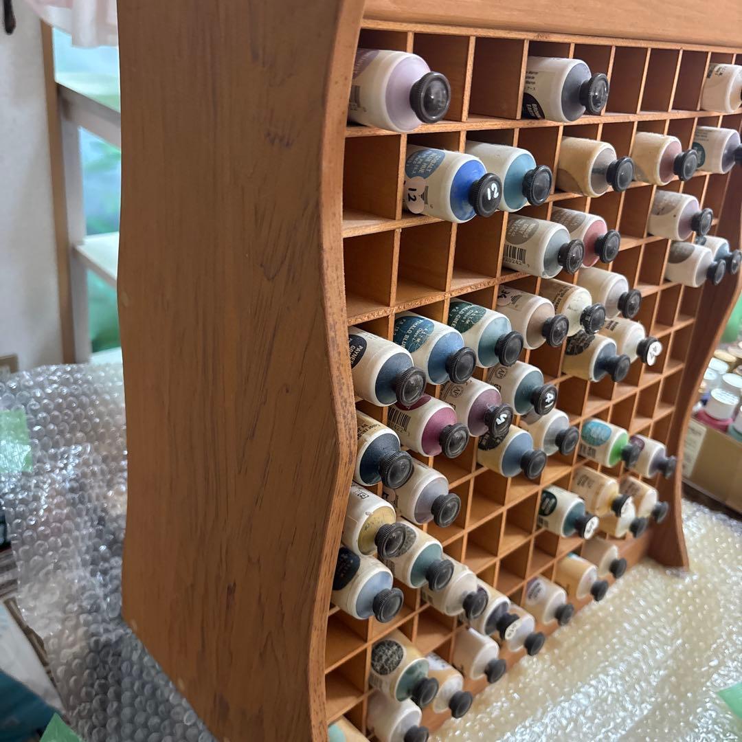 白木ラックジョソーニヤ絵の具48本付き（100本収納可能）