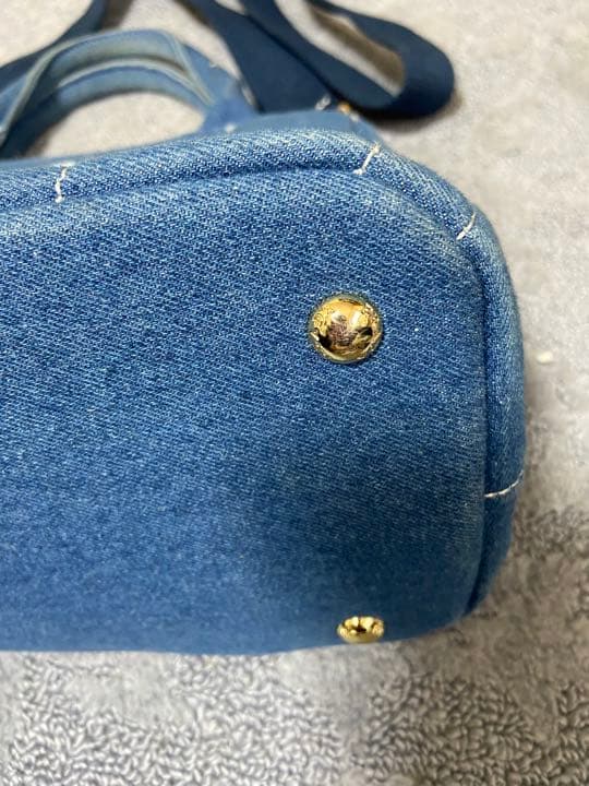 レディースショルダーバッグ　 デニム生地