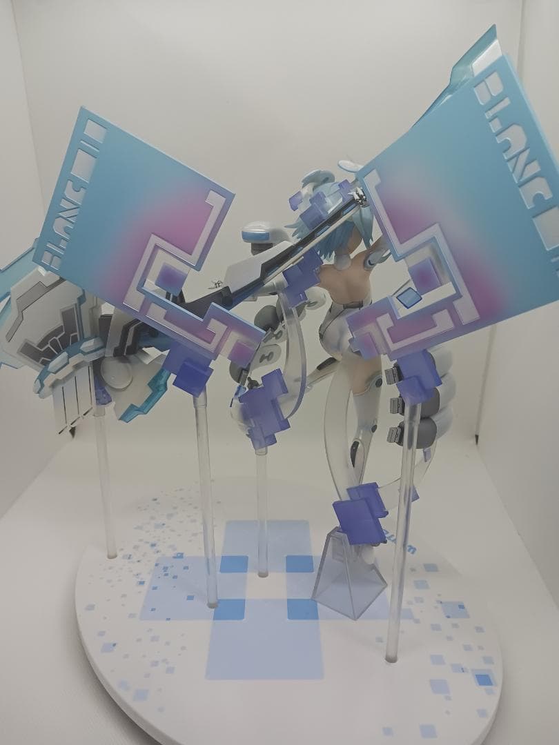 超次元ゲイム ネプテューヌ ホワイトハート フィギュア AMAKUNI