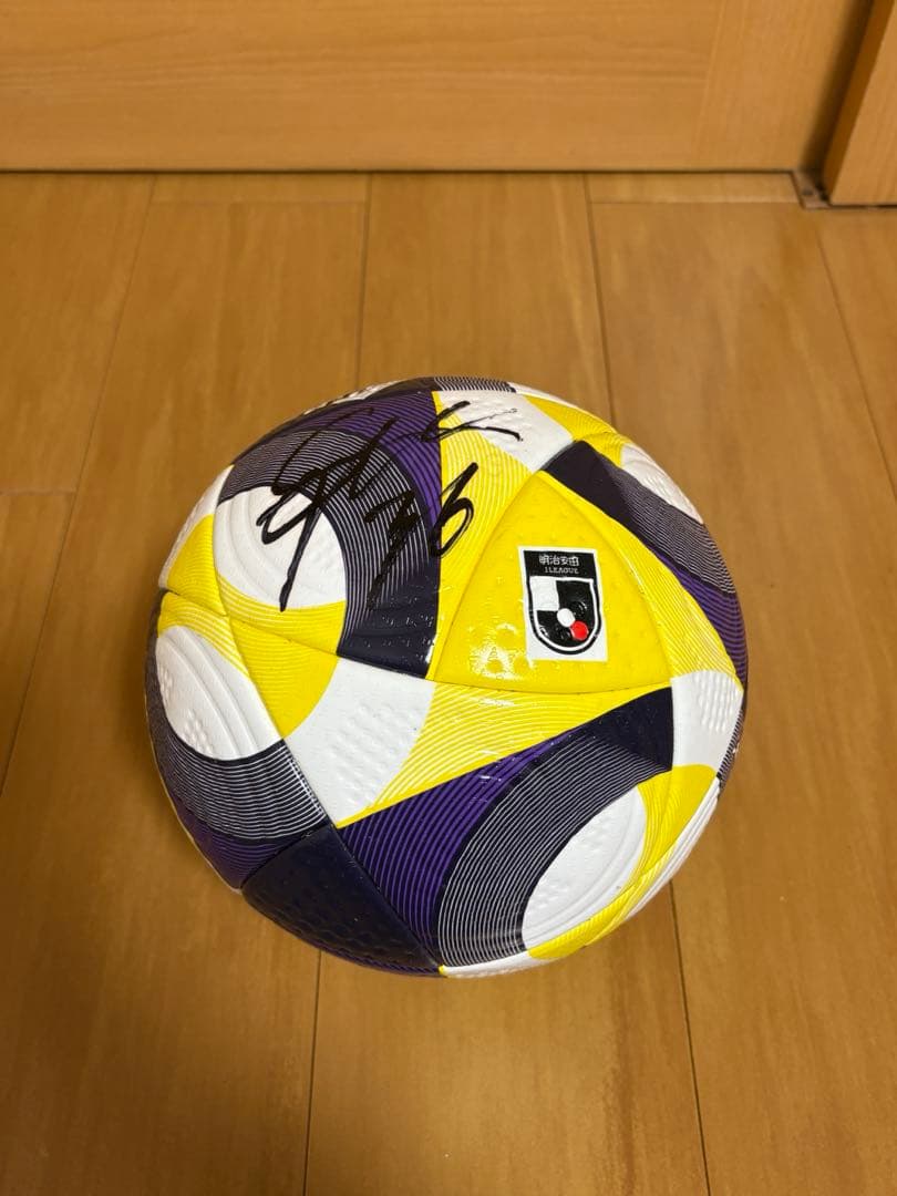 【ホワイト】アディダスコネクト25 Jリーグ公式球