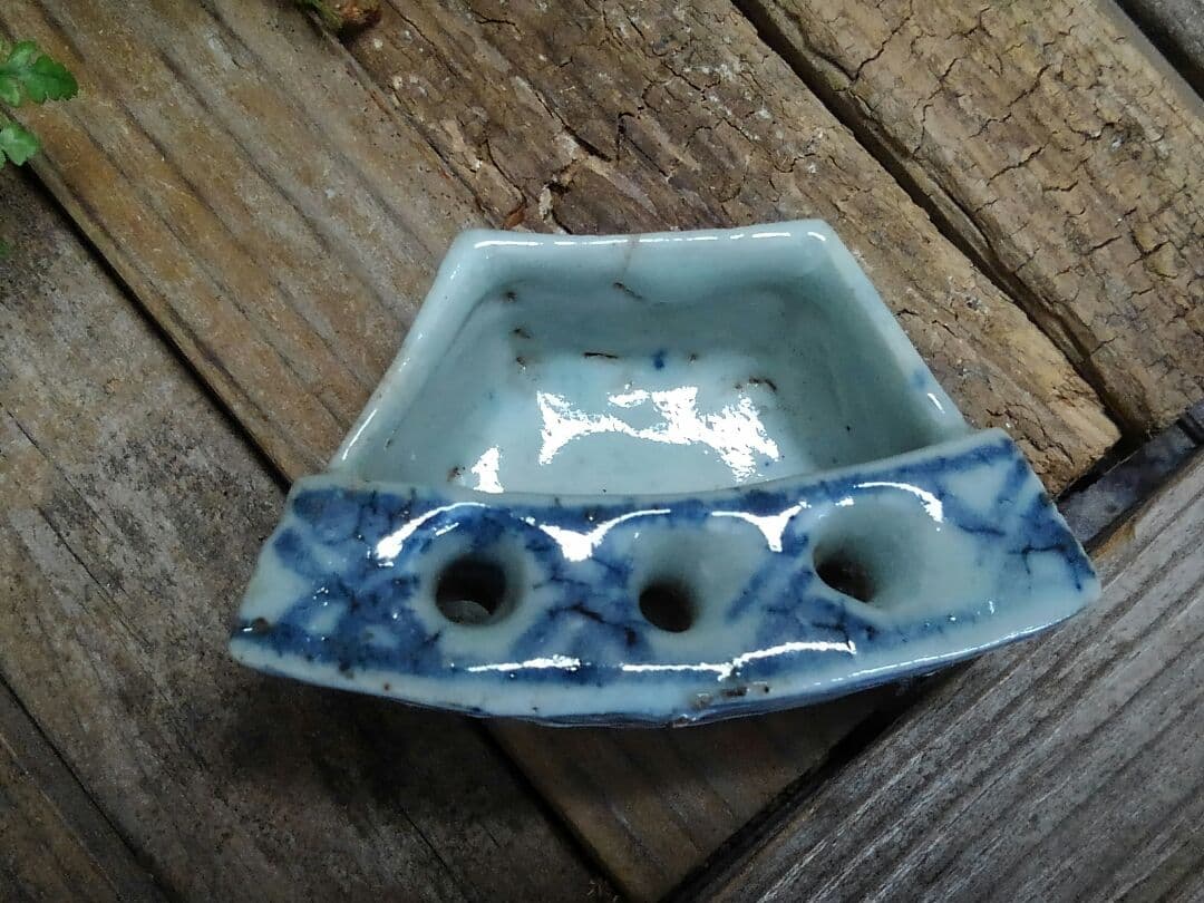 ♥中国製　【　青華　水孟　桐箱付き　】　書道具　染付　骨董品