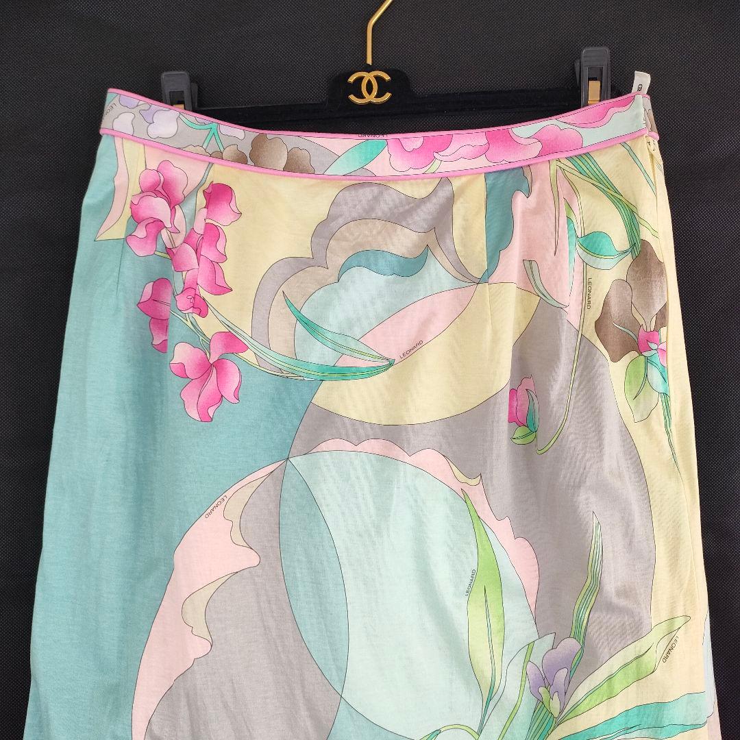 大きいサイズ タグ付き LEONARD 花柄 ロゴ スカート フラワー 裏地有り