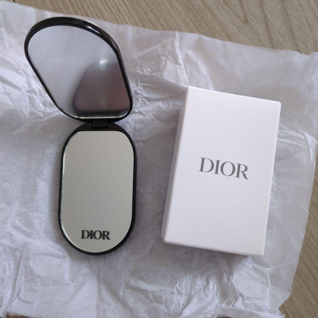 Dior コンパクトミラー 　ノベルティ 2025