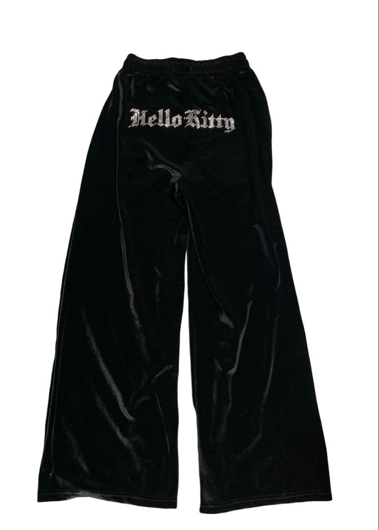 未使用　WEGO ハローキティ ベロア セットアップ ブラック