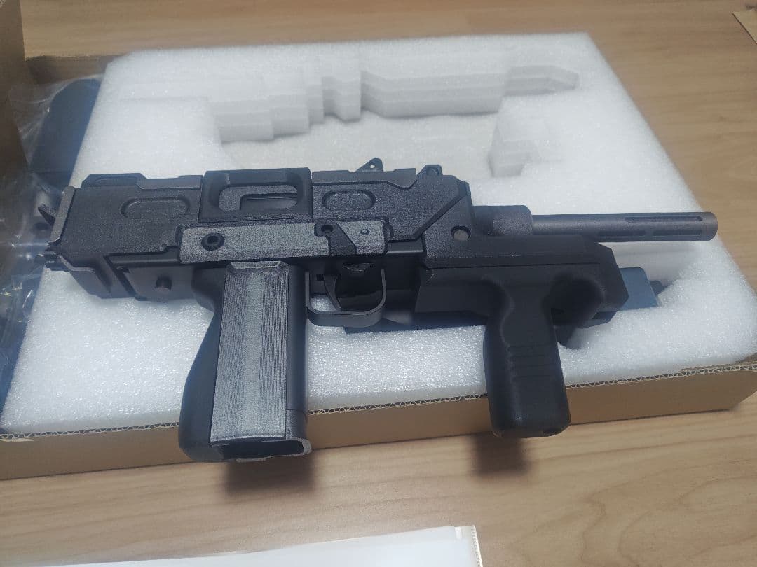 【未使用品】陸自　機関けん銃　東京マルイMAC10組み込み