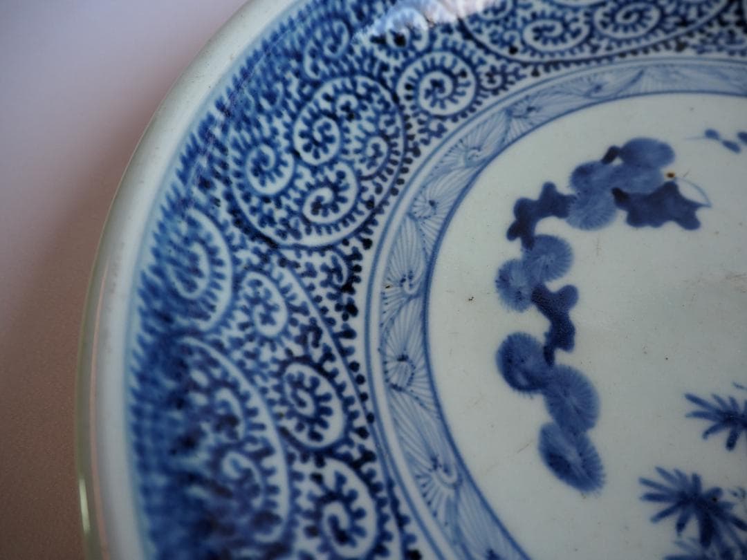 古伊万里松竹梅蛸唐草文尺皿（江戸時代＊18世紀中期）