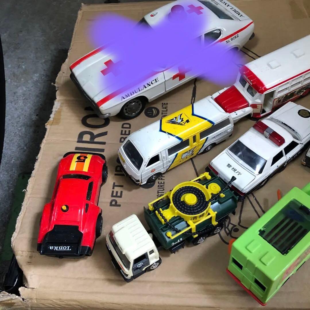 ミニカーセット 救急車 消防車 バス 単品売り可能　とりあえずの価格設定です