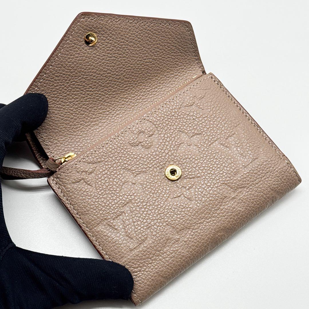 ルイヴィトン モノグラム アンプラント ヴィクトリーヌ 二つ折り財布 ベージュ