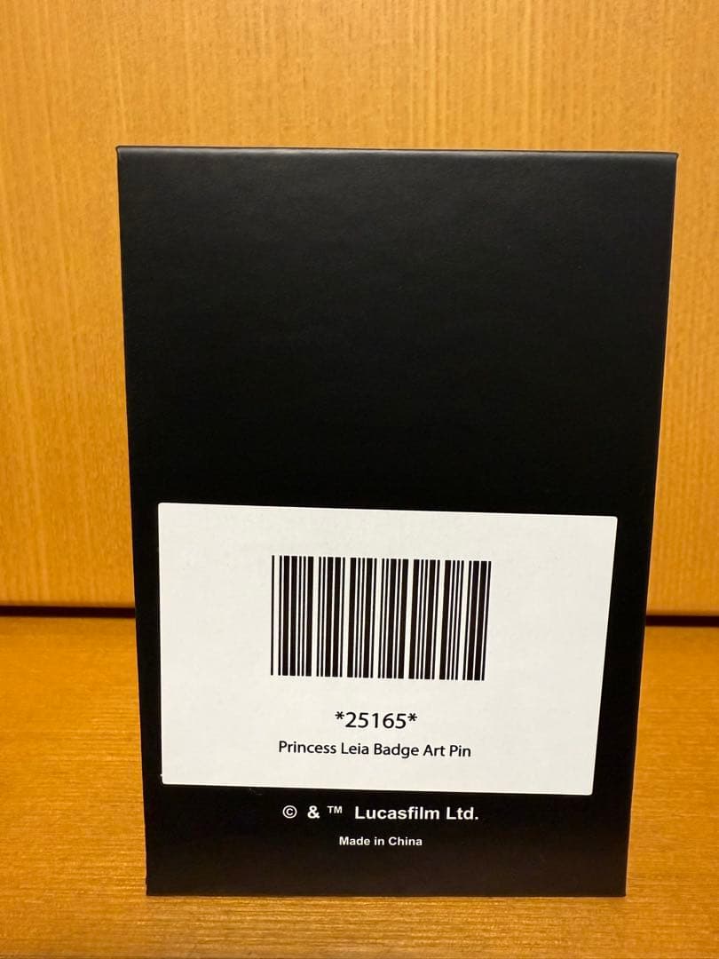スターウォーズセレブレーションジャパン2025限定 アートピン(レイア姫)