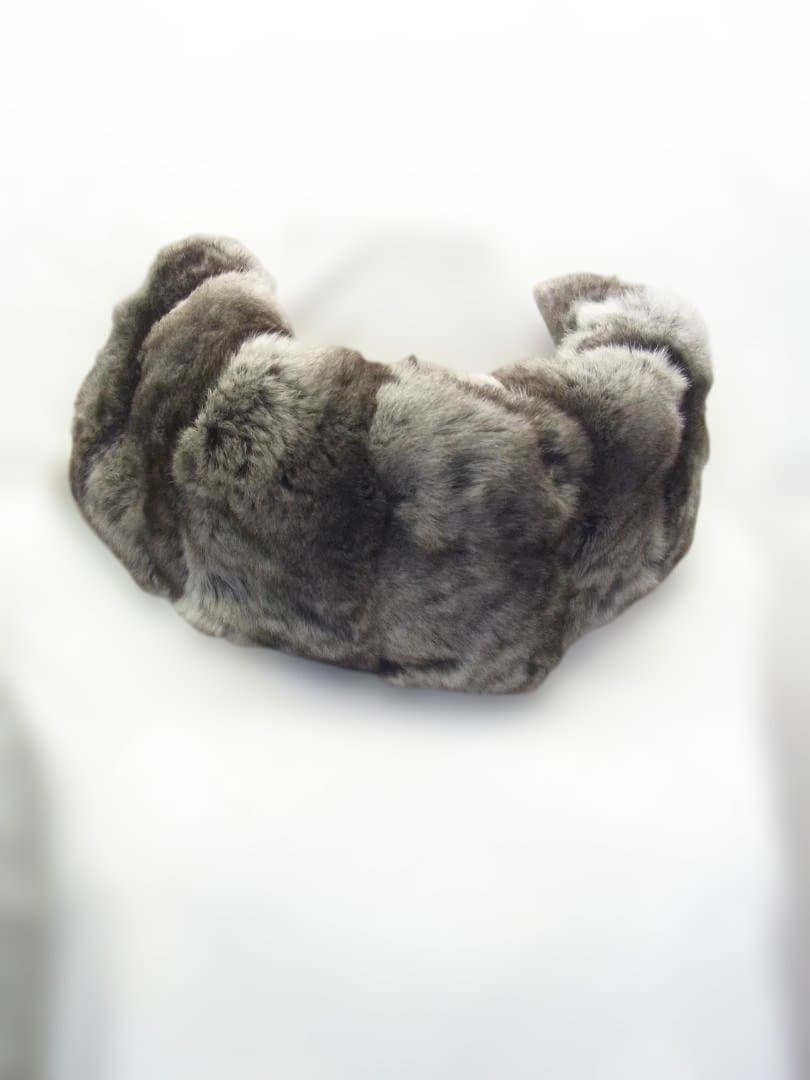 チンチラマフラー