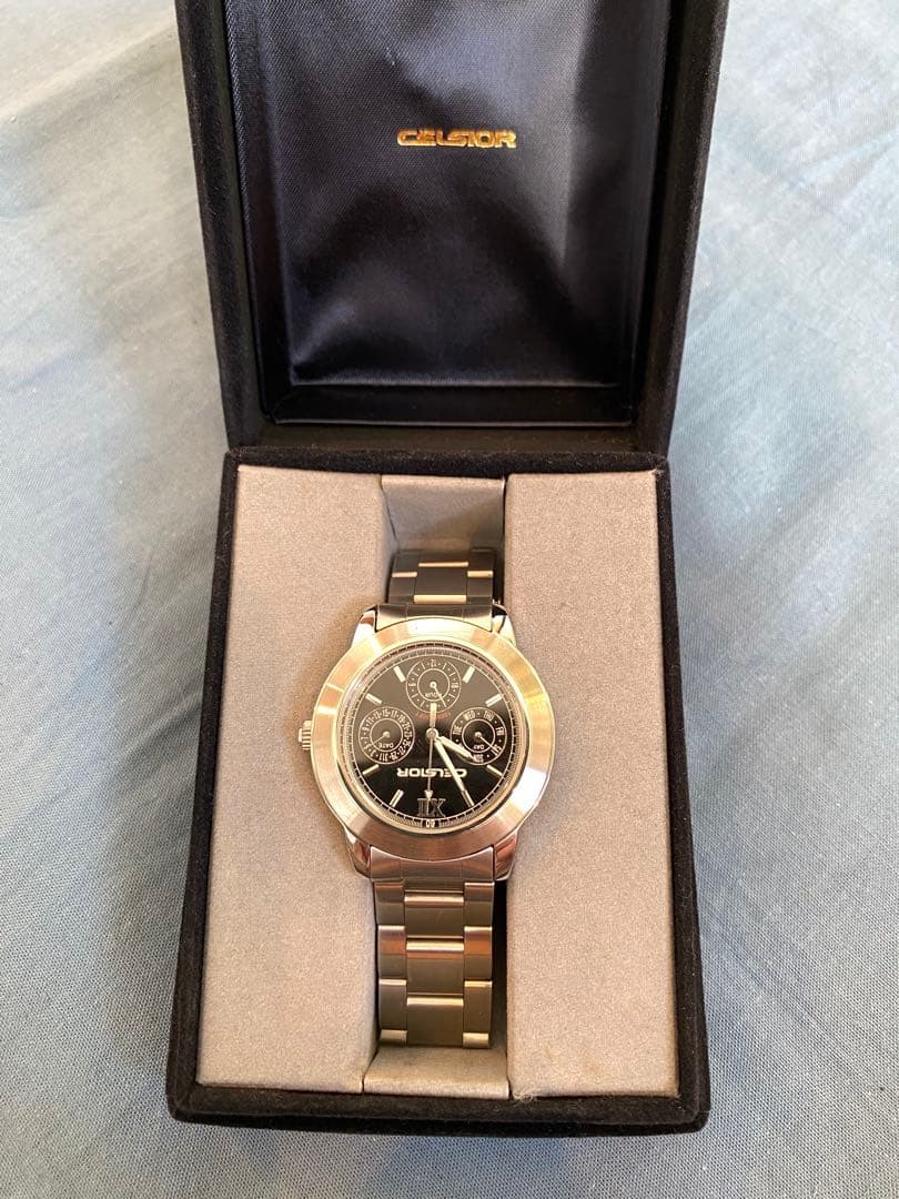 【希少・非売品】トヨタ セルシオ オーナーズウォッチ 100M防水 オマケ箱付き