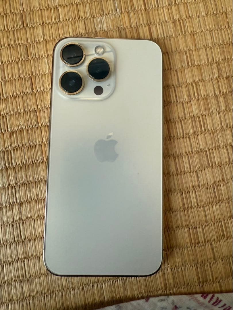Apple iPhone 13 Pro ゴールド本体