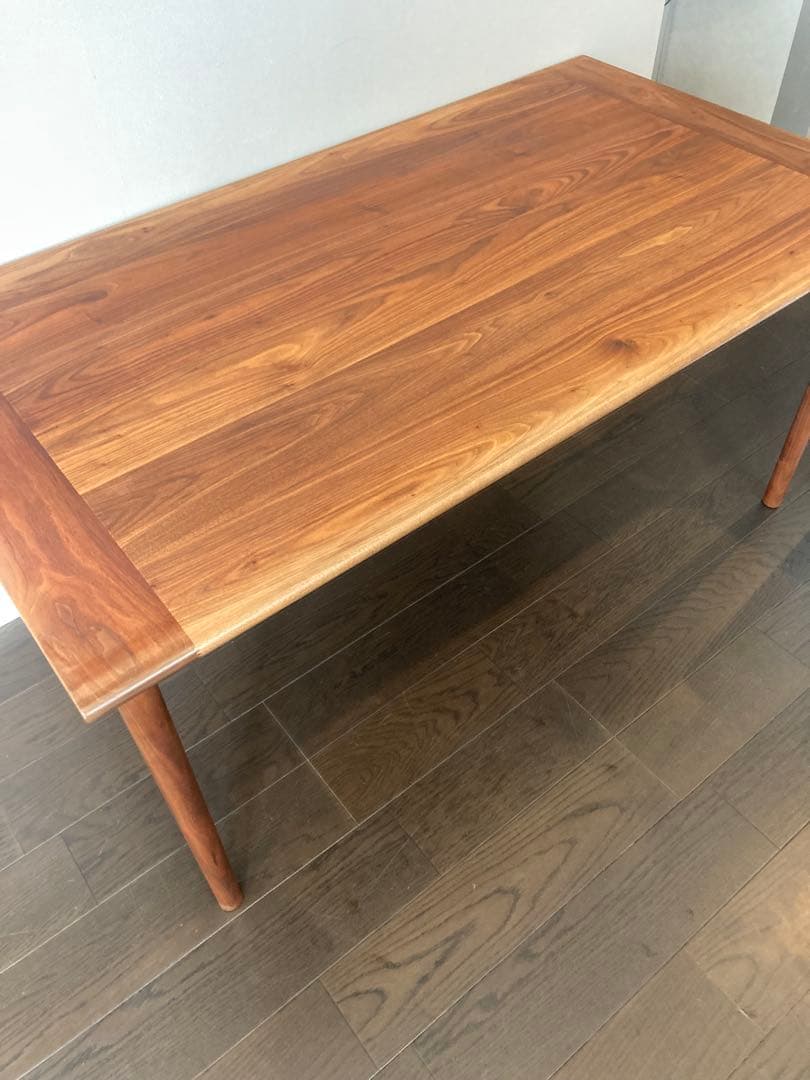 美品　宮崎椅子製作所　MMテーブル　ウォールナット無垢　オイル　丸脚