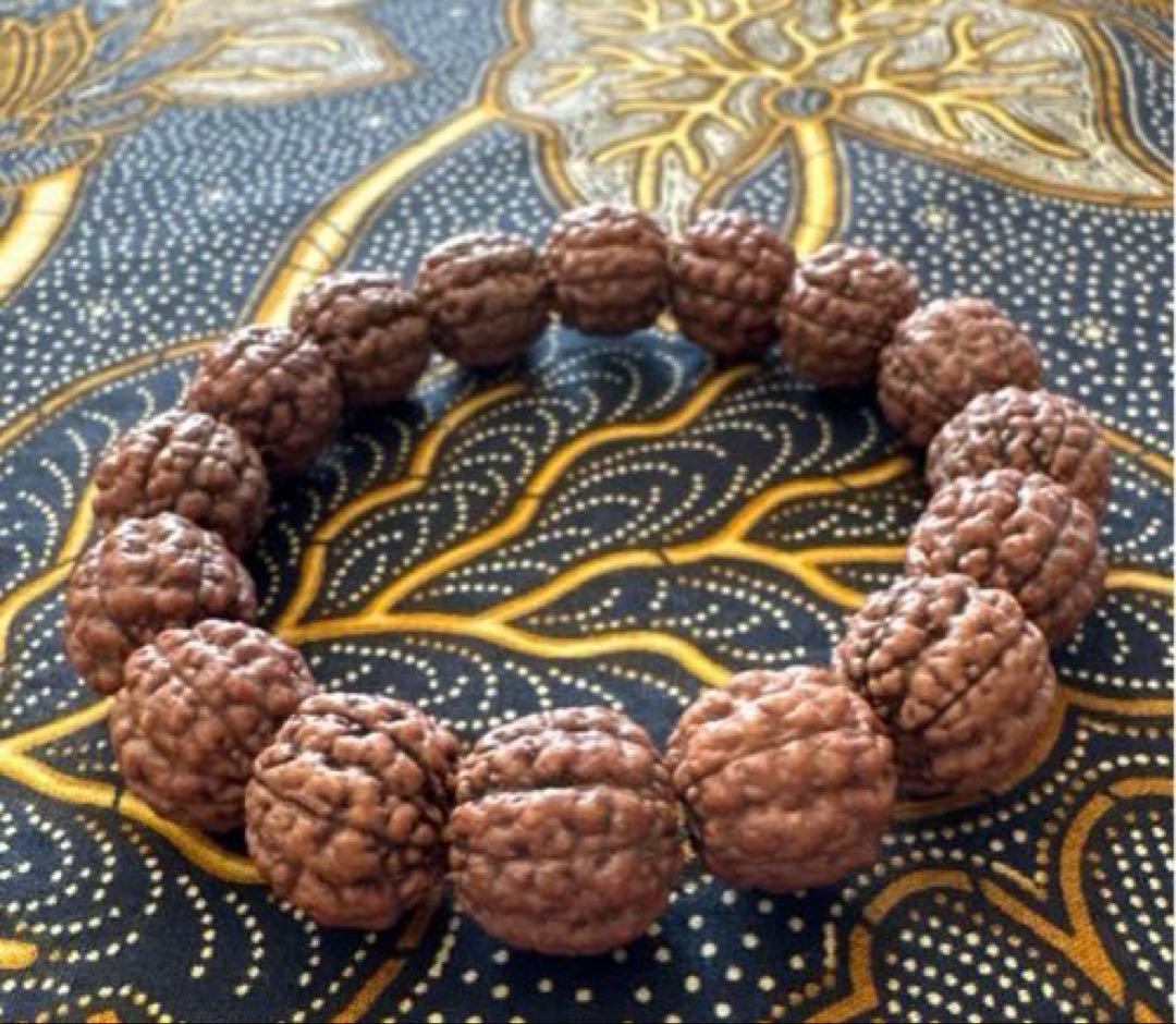 もんちゃん　ルドラクシャブレスレット他