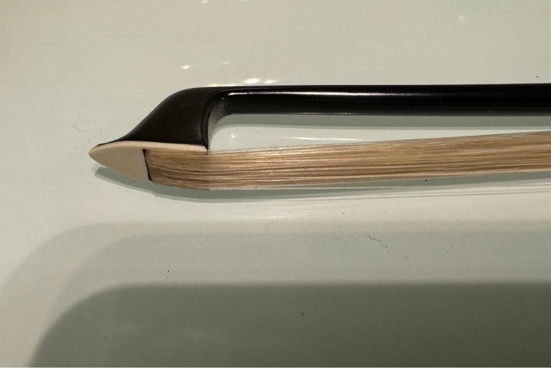 こうちゃん⚠️ヤマハ　カーボン弓　バイオリン4/4用