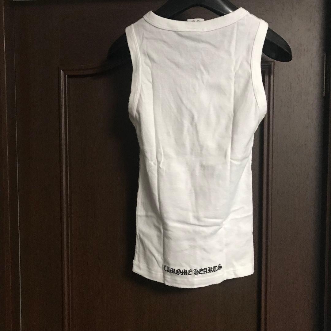 MALIA　クロムハーツ　ノースリーブVネックTシャツ