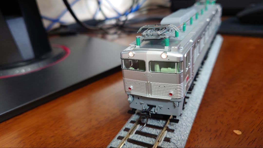 TOMIX製16番【HO-2029】EF81-300形電気機関車