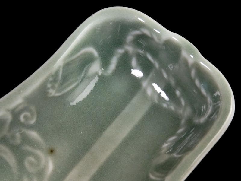 伊万里　瀬戸　青磁　軍配の図　変形豆皿　2枚　珍品　E667AS-fbsf