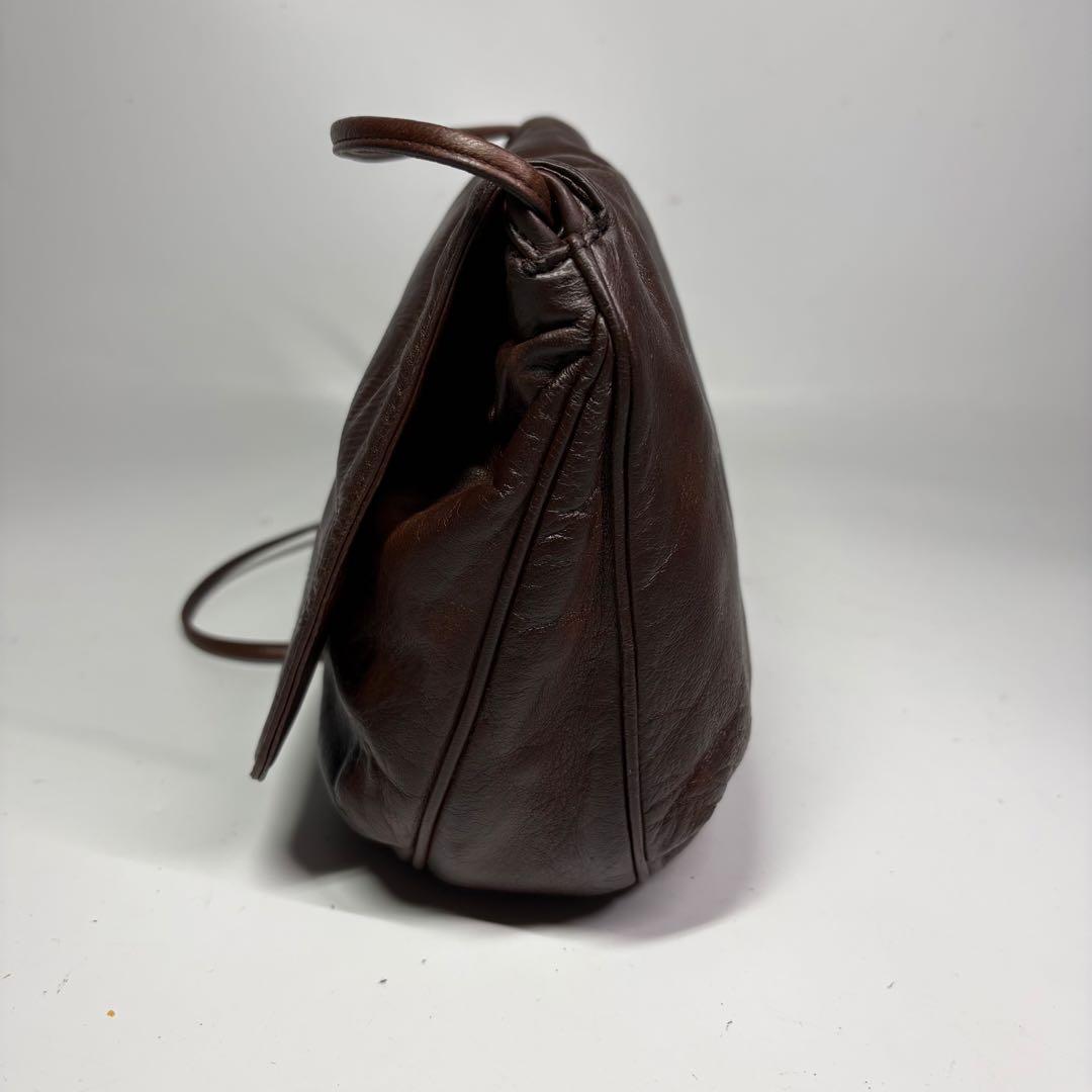 美品　ロエベ ナッパレザー ビンテージショルダーバッグ アナグラム　ブラウン