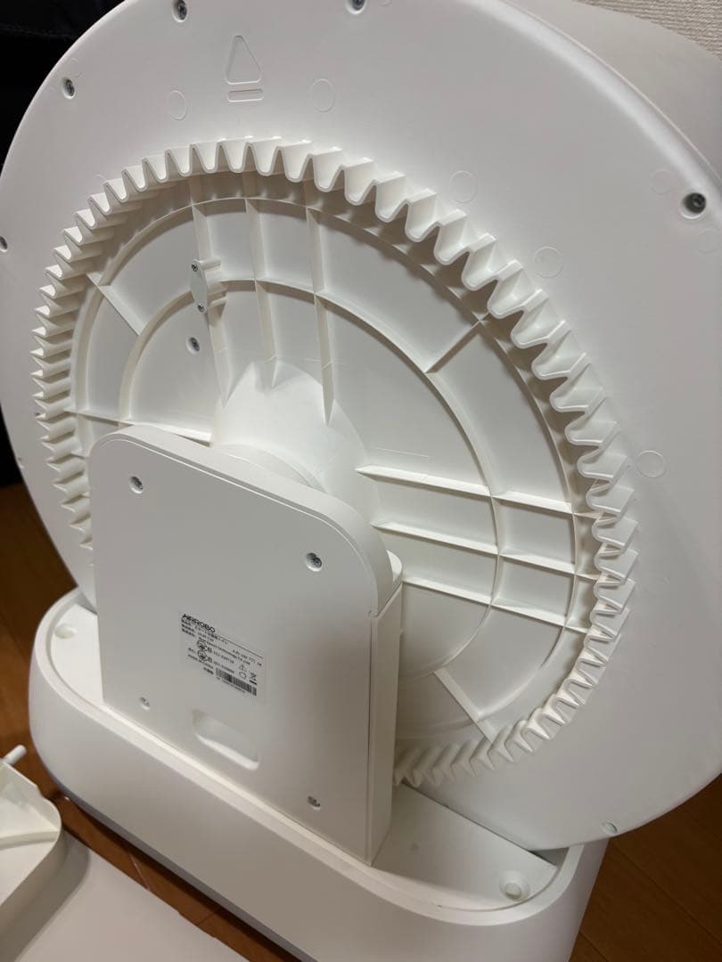 AIRROBO 自動猫用トイレ（全自動猫砂トイレ）