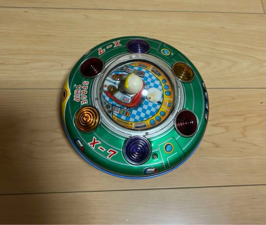 ブリキおもちゃ（スペースシップ X-7 ）